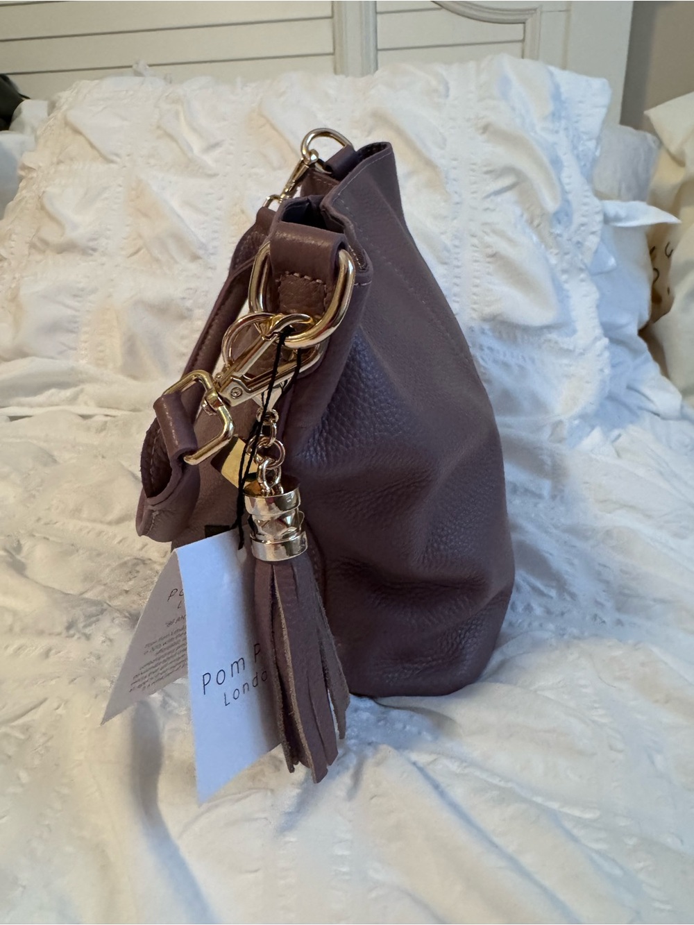 NWT PomPom London Lambeth leather bucket in WoodRose with Tassel Charm - Picture 4 of 8
